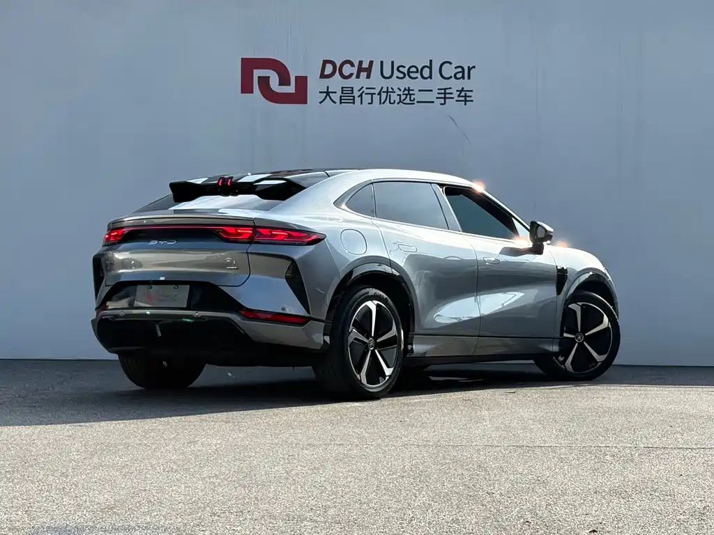 BYD L EV 2025 — фото 4