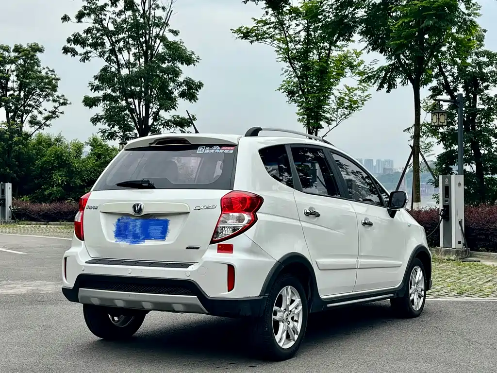 Changan CX20 2015 — фото 18