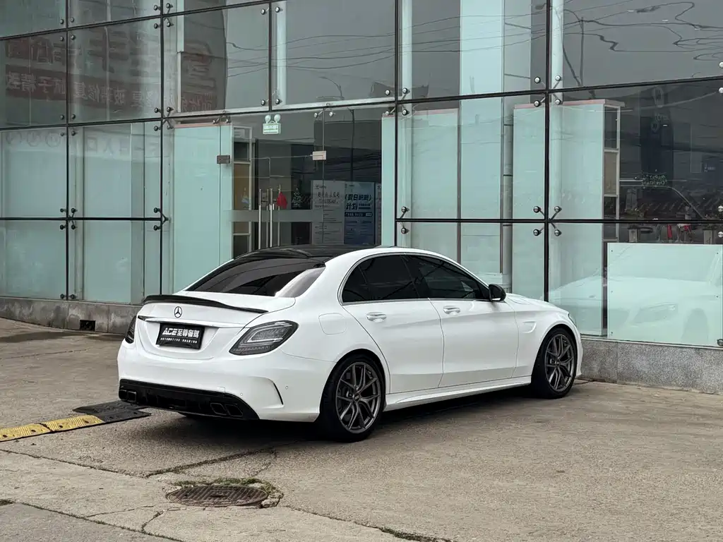 Mercedes-Benz C-Class AMG 2015 — фото 4