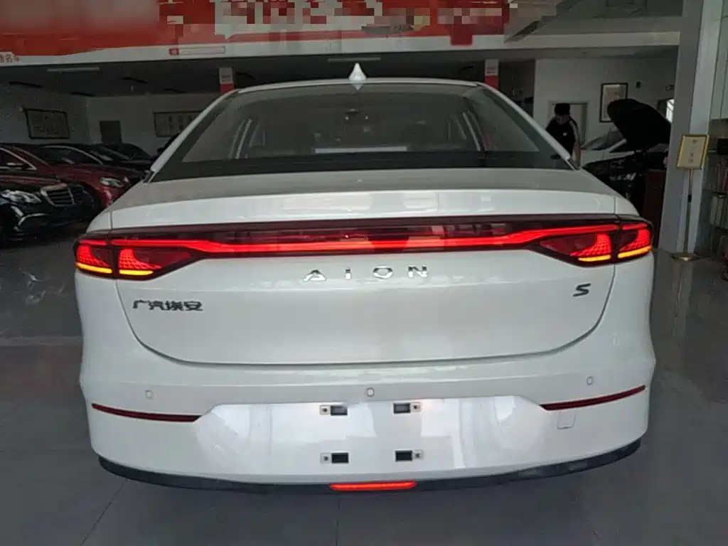 Aion S 2023