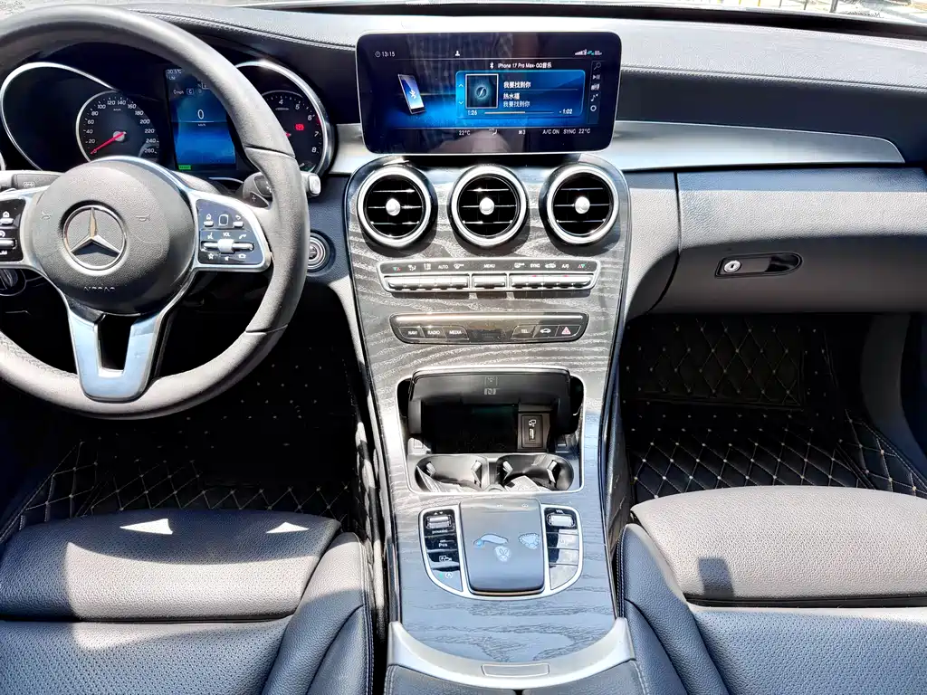 Mercedes-Benz C-Class 2019 — фото 12