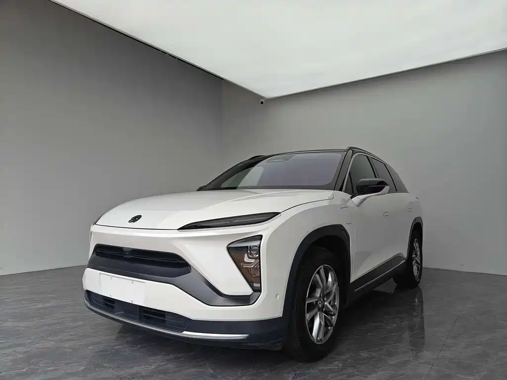 NIO ES6 2020
