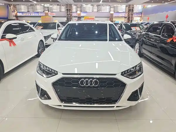 Audi A4L 2024
