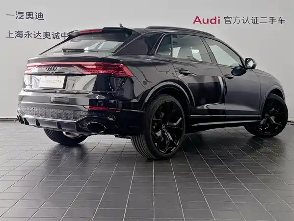 Audi RS Q8 2022