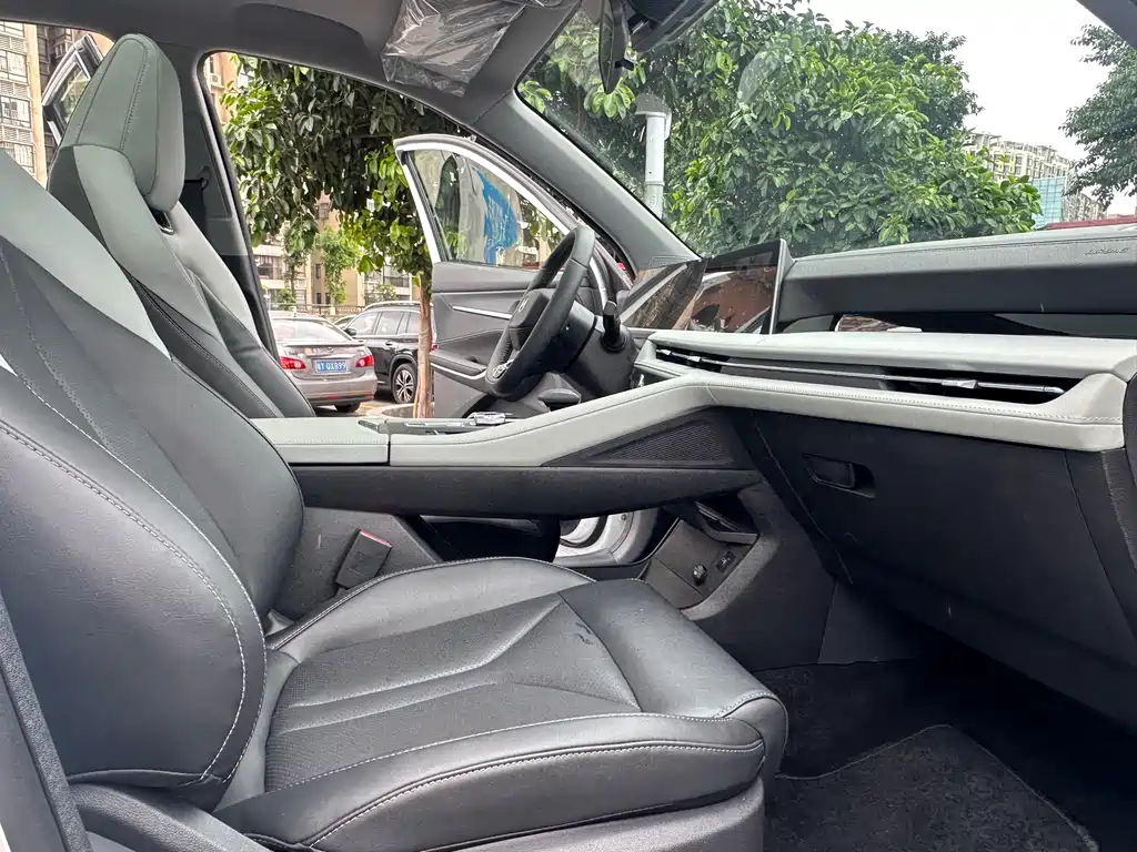 Changan CS75 PLUS 2024 — фото 7