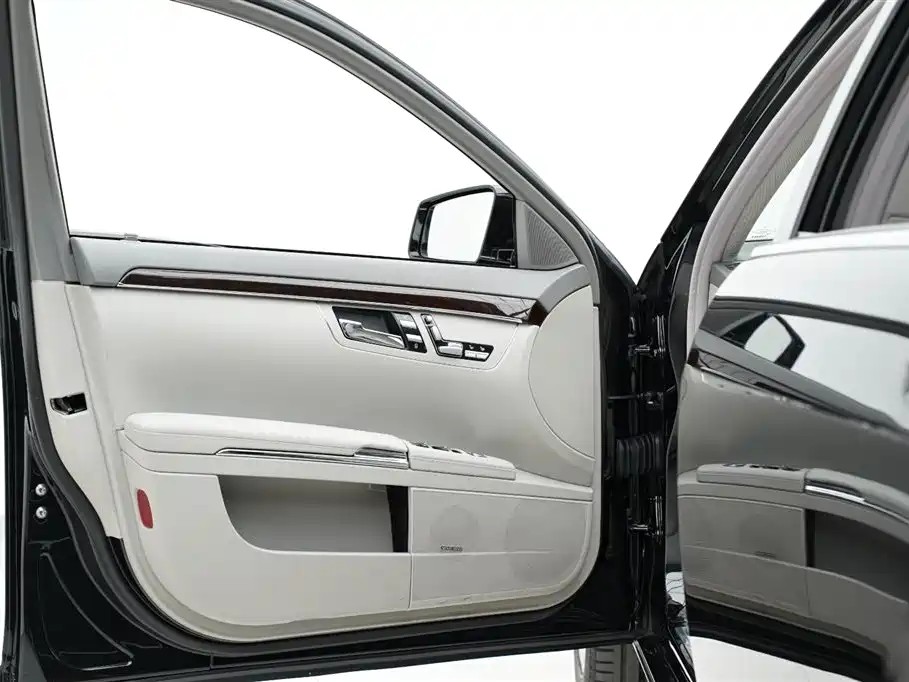 Mercedes-Benz S-Class 2012 — фото 8
