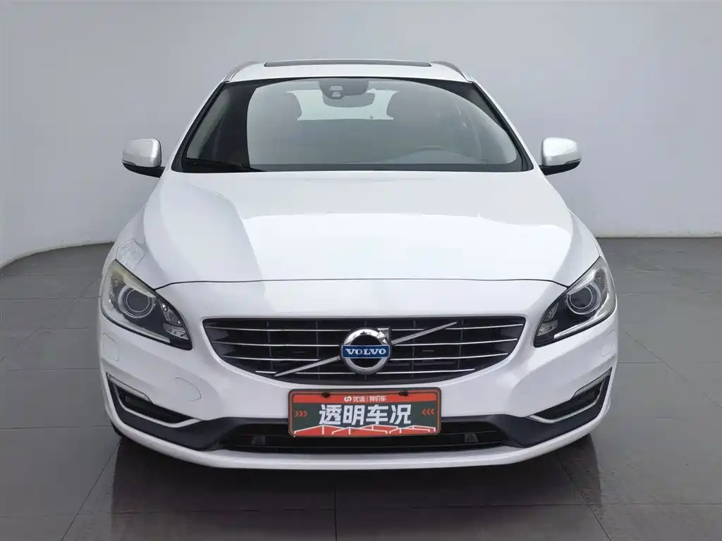 Volvo V60 2016 — фото 3