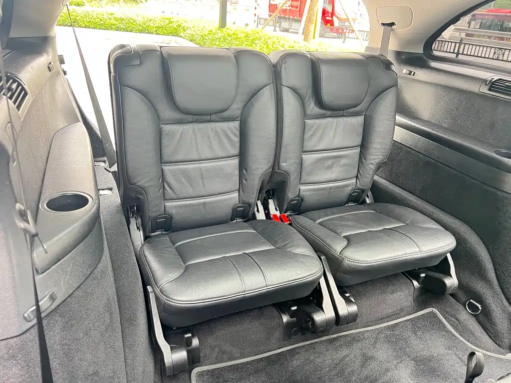 Mercedes-Benz R-Class 2017 — фото 17