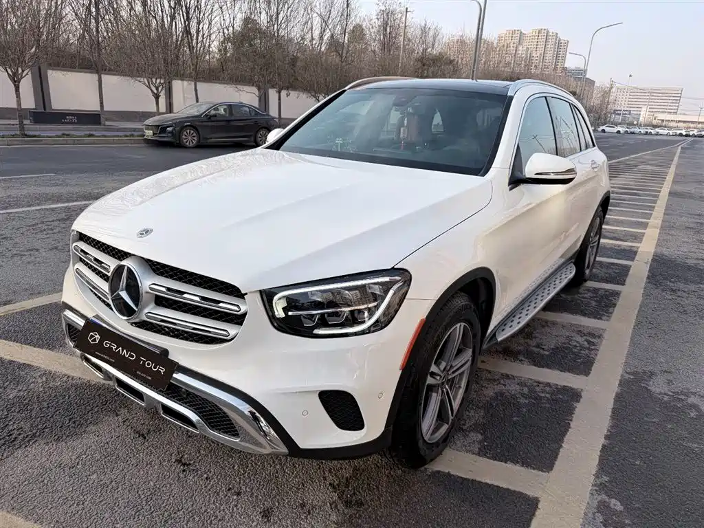 Mercedes-Benz GLC 2021 — фото 1