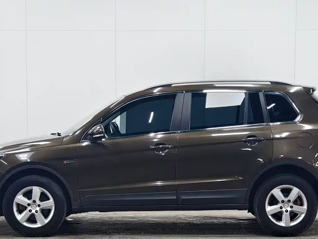 Zotye X5 2016 — фото 7