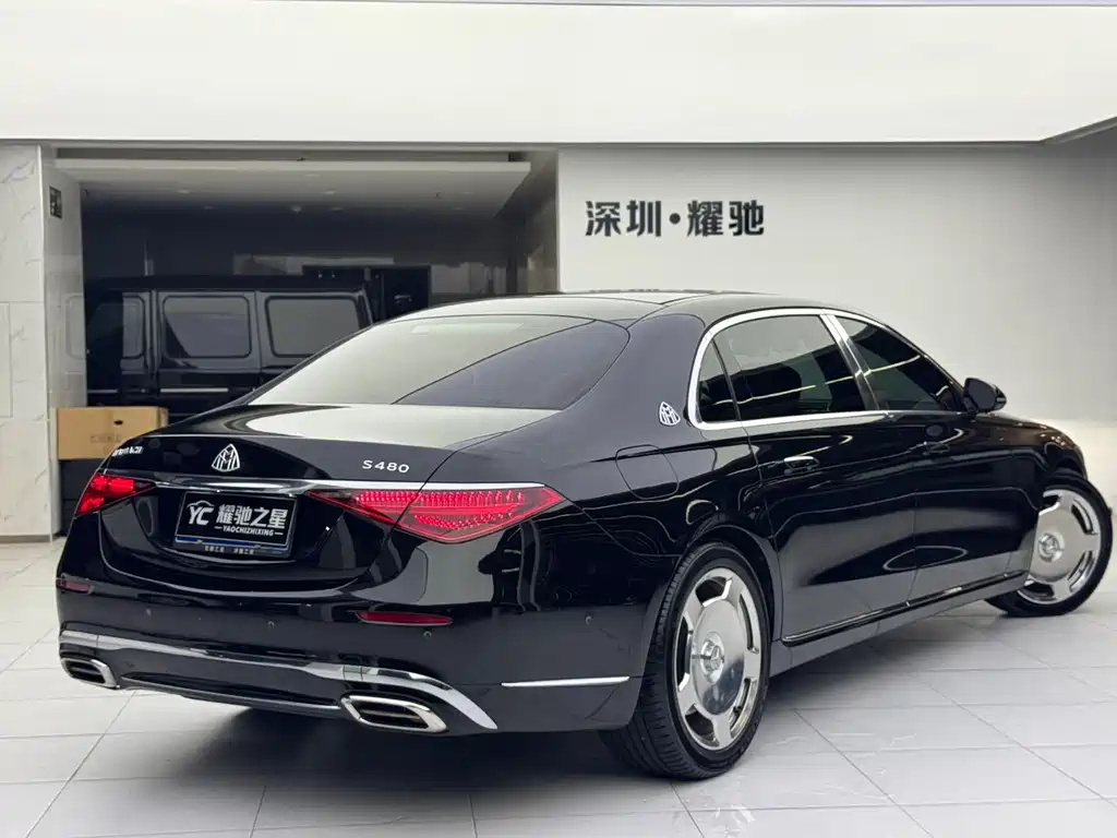 Mercedes-Benz Maybach S-Class 2022 — фото 12