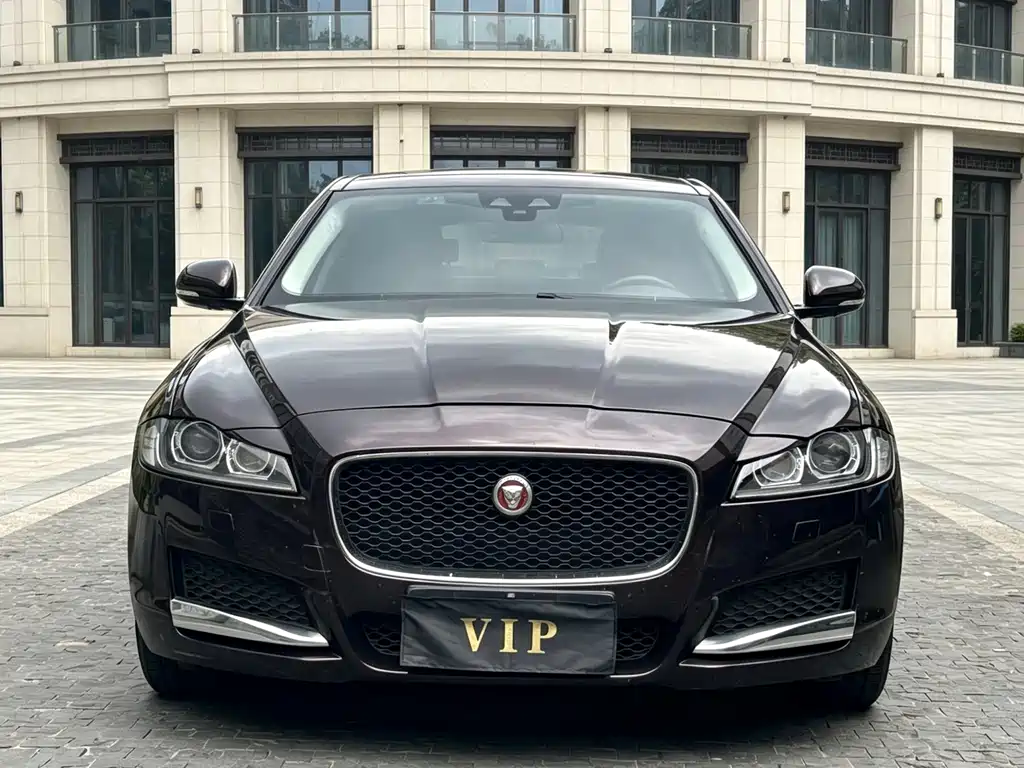 Jaguar XFL 2017 — фото 2