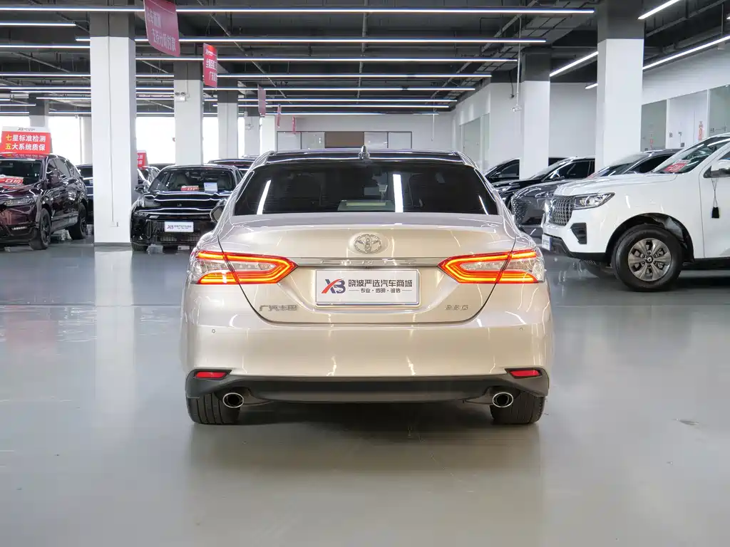Toyota Camry 2021