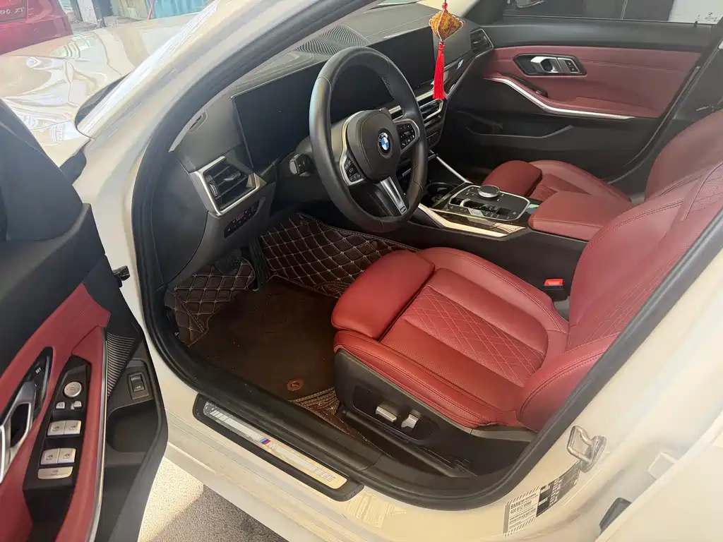 BMW 3 Series 2023