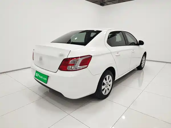 Peugeot 301 2015