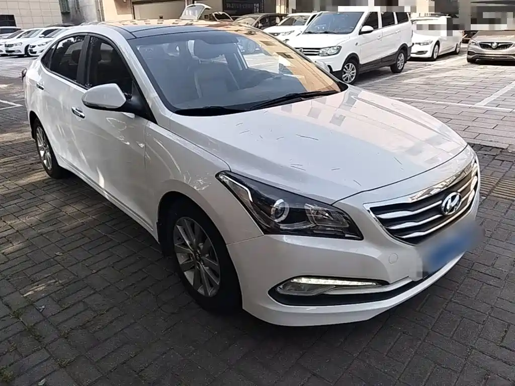 Hyundai Mistra 2015 — фото 4