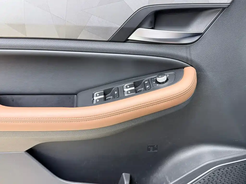 Geely Vision X6 2023 — фото 10
