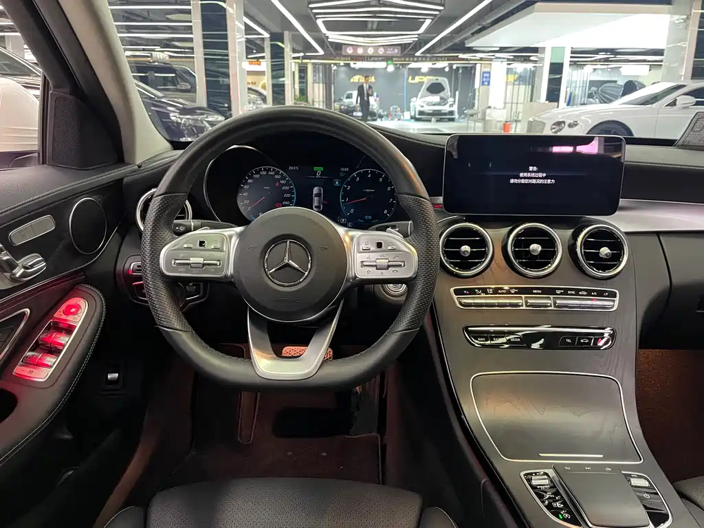 Mercedes-Benz C-Class 2020 — фото 15