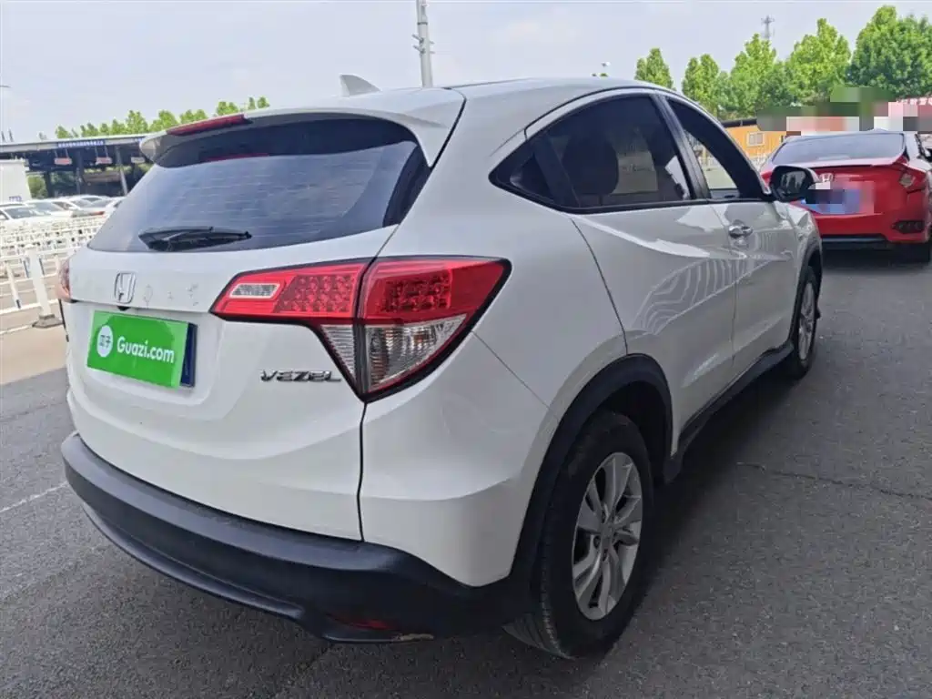 Honda Vezel 2020 — фото 7