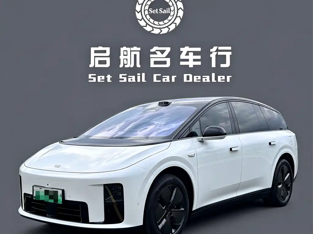 Li Auto i8 2025 — фото 1