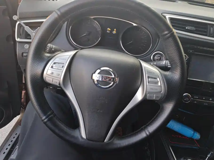 Nissan X-Trail 2015 — фото 15