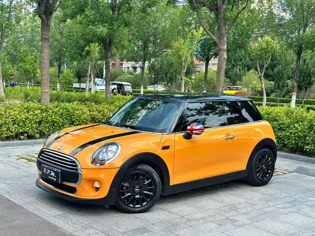 MINI Mini 2018