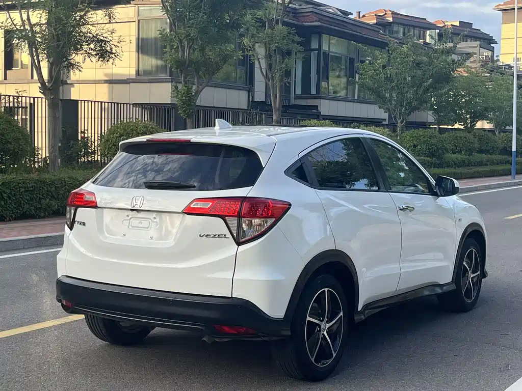 Honda Vezel 2021 — фото 8