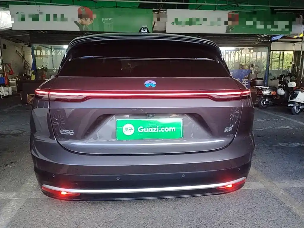NIO ES6 2025