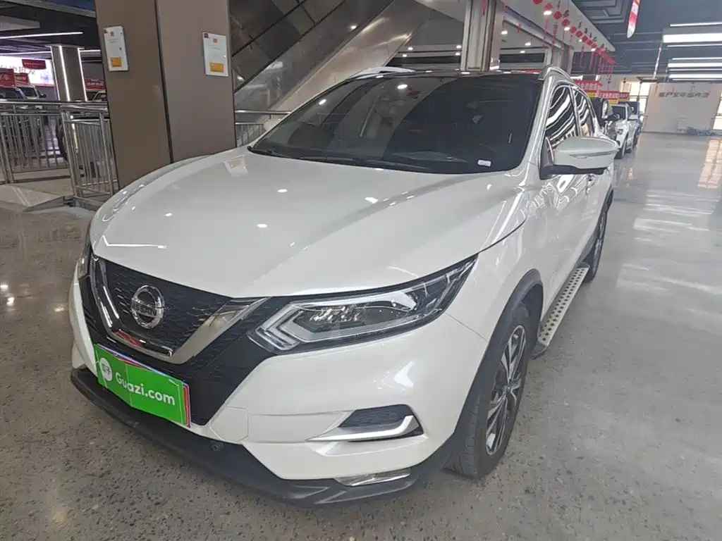Nissan Qashqai 2022 — фото 1