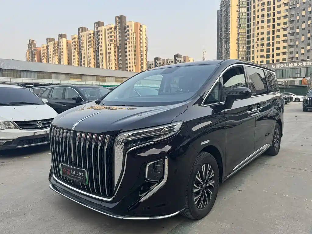 Hongqi HQ9 PHEV 2024 — фото 1