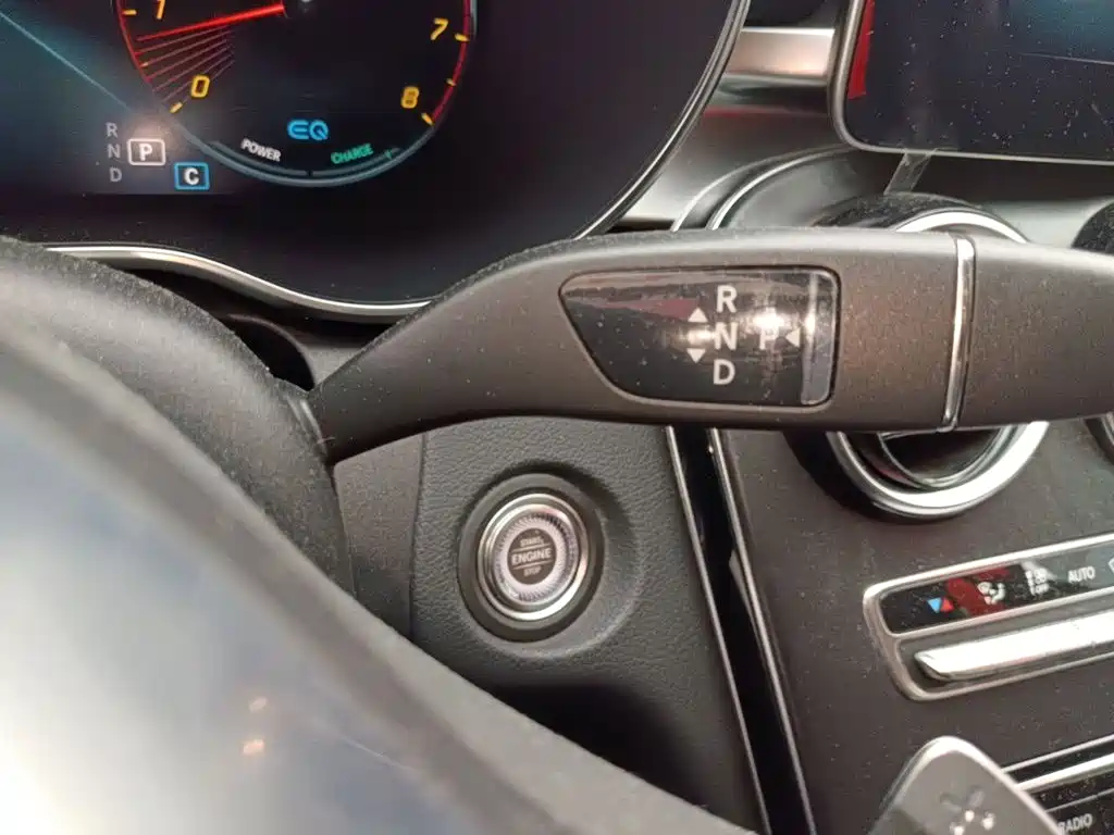 Mercedes-Benz C-Class 2020
