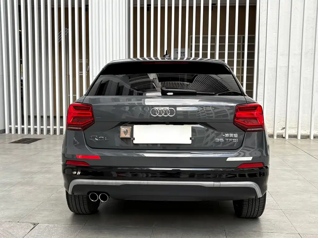 Audi Q2L 2019 — фото 14