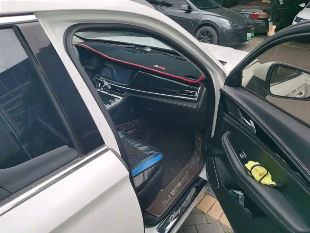 Changan CS85 COUPE 2019 — фото 22