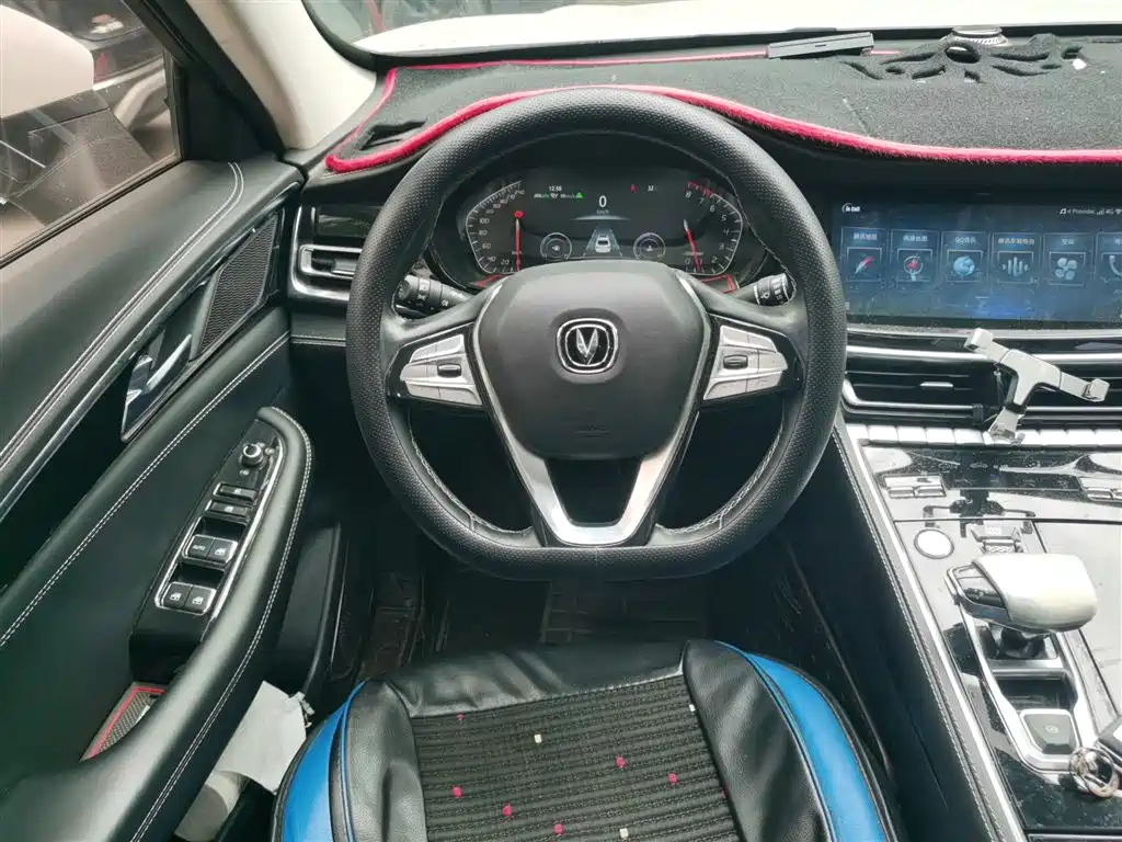 Changan CS85 COUPE 2019 — фото 7