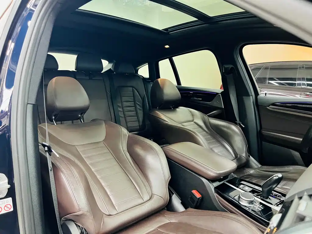 BMW X4 2019 — фото 12