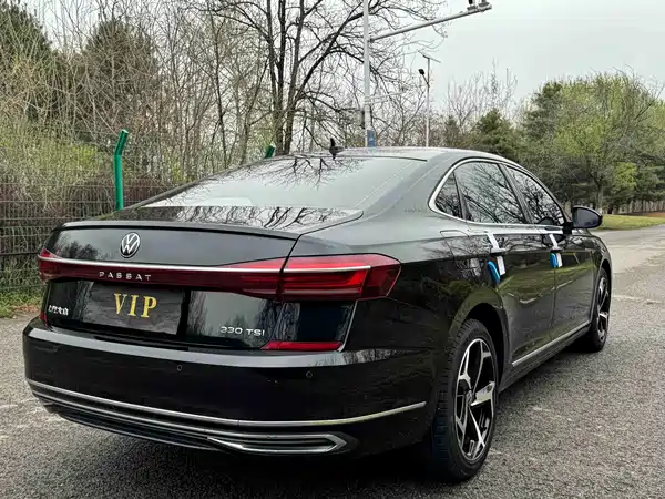 Volkswagen Passat 2024