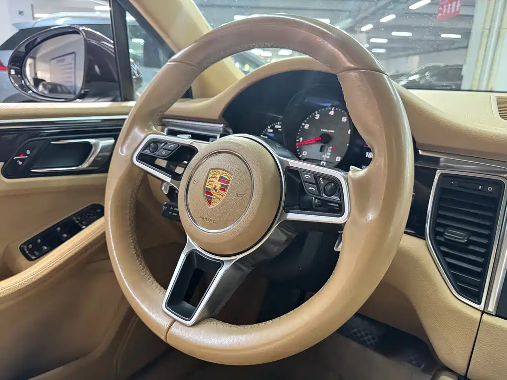 Porsche Macan 2014 — фото 10