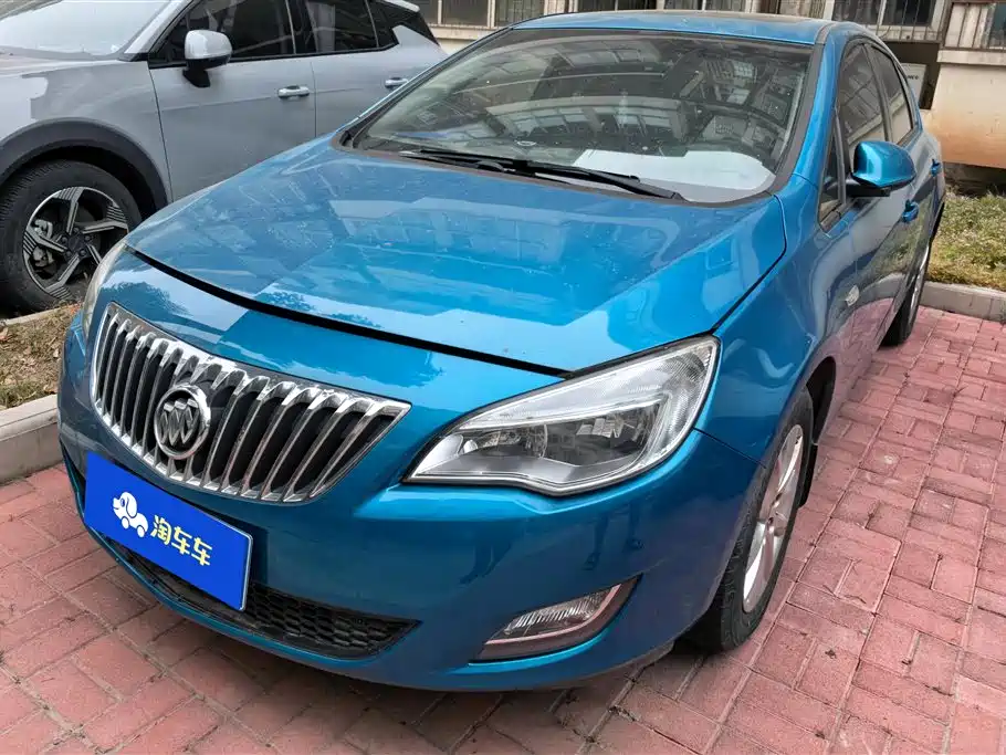 Buick Excelle 2013