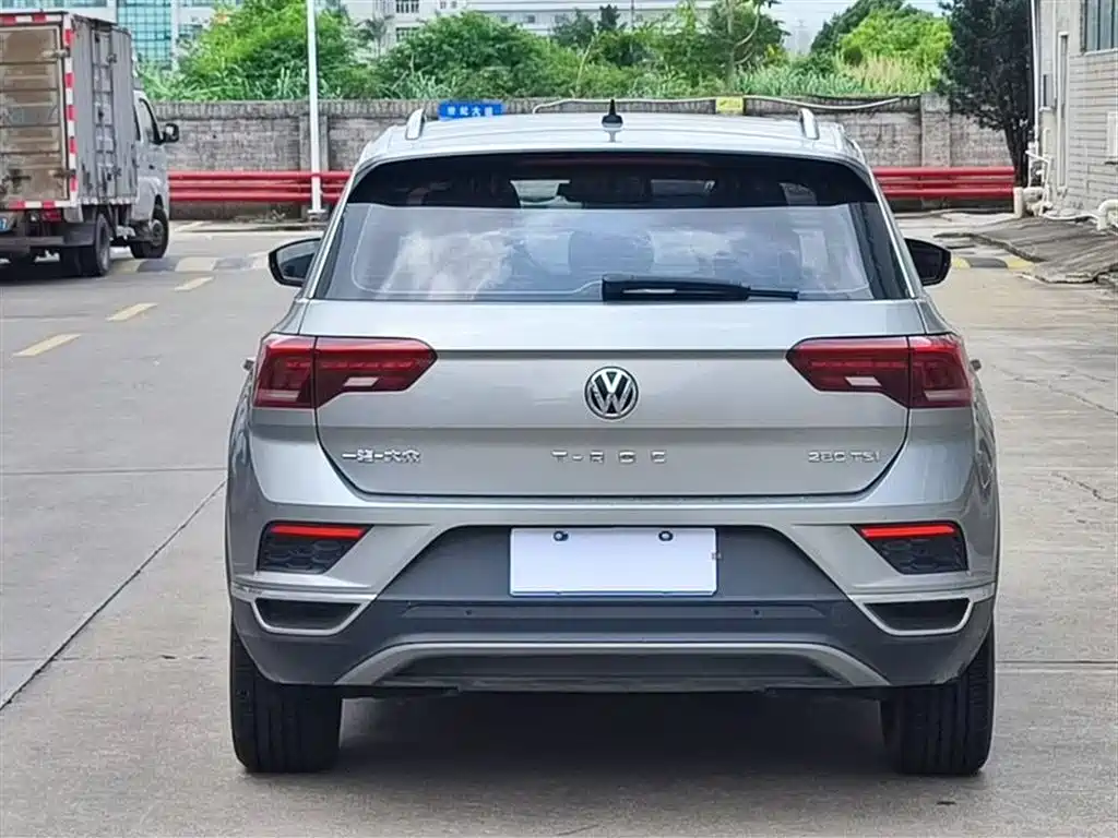 Volkswagen T-Roc 2020 — фото 8