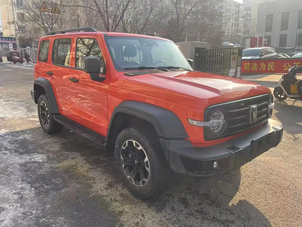 Tank 300 New Energy 2026 — фото 2
