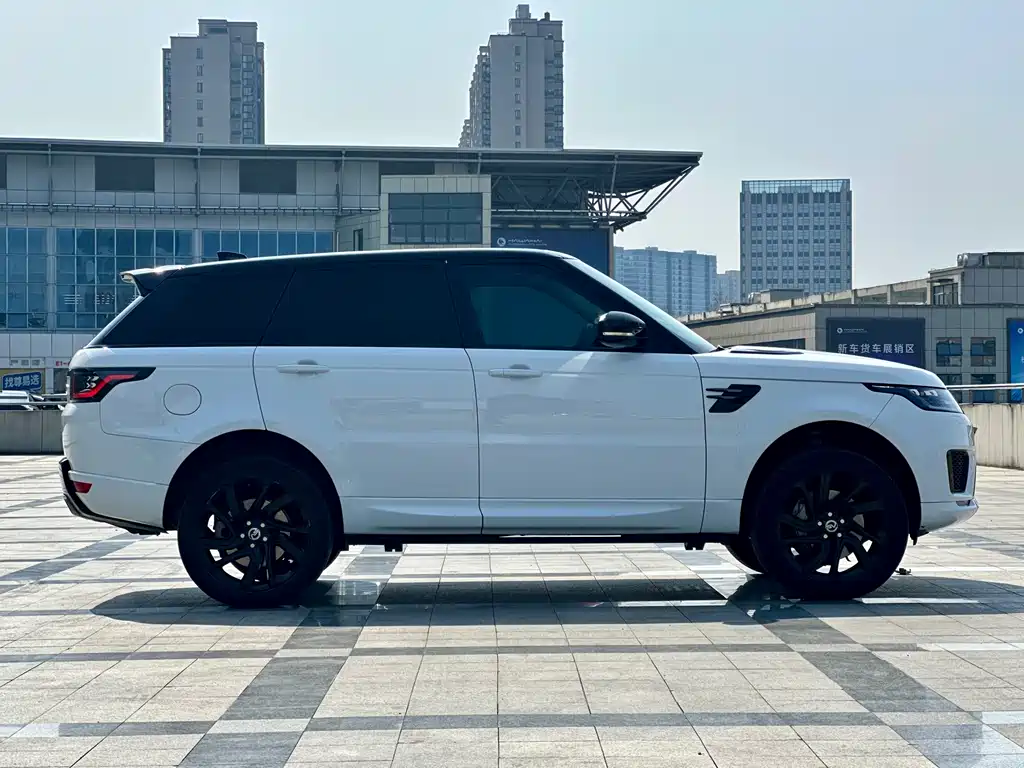 Land Rover Sport 2018 — фото 15