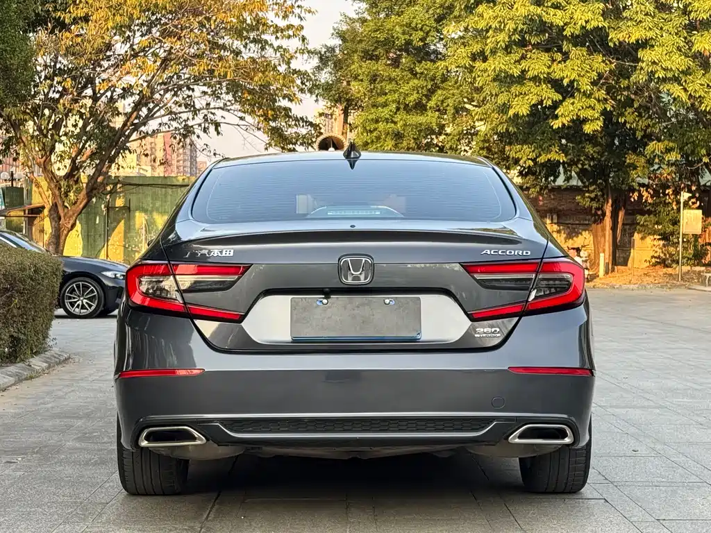 Honda Accord 2022 — фото 22