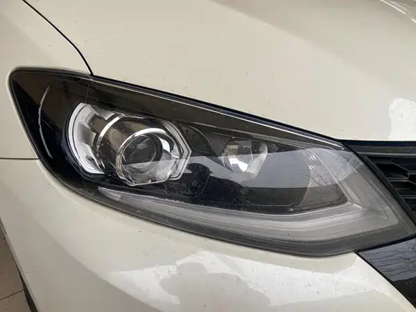 Nissan Tiida 2020