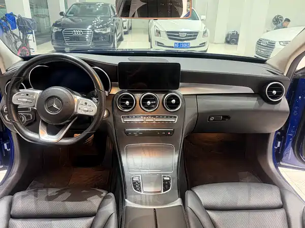 Mercedes-Benz C-Class 2020