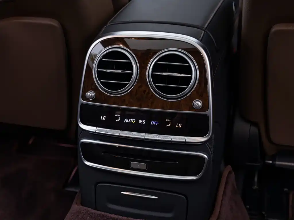 Mercedes-Benz S-Class AMG 2014 — фото 26