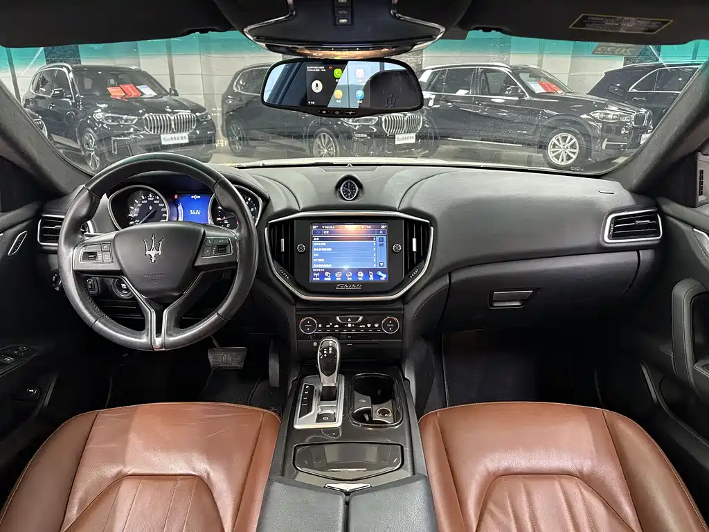 Maserati Ghibli 2016 — фото 11