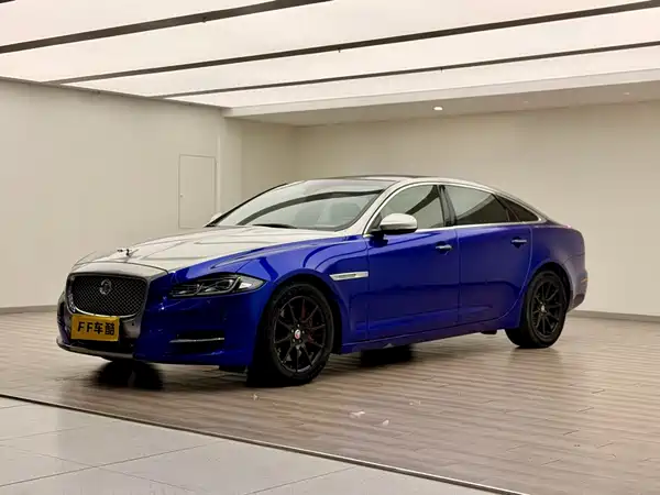 Jaguar XJ 2014