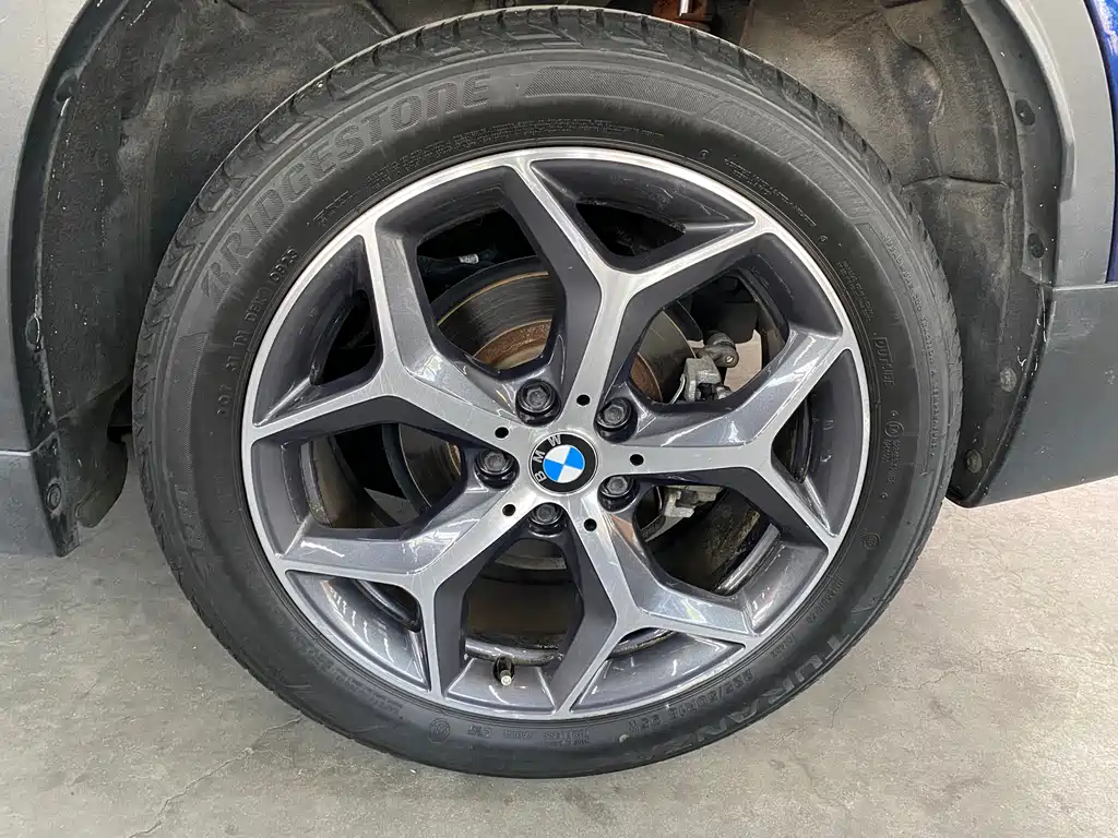 BMW X1 2019 — фото 17