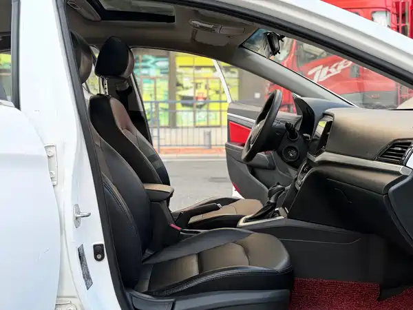 Hyundai Celesta 2016