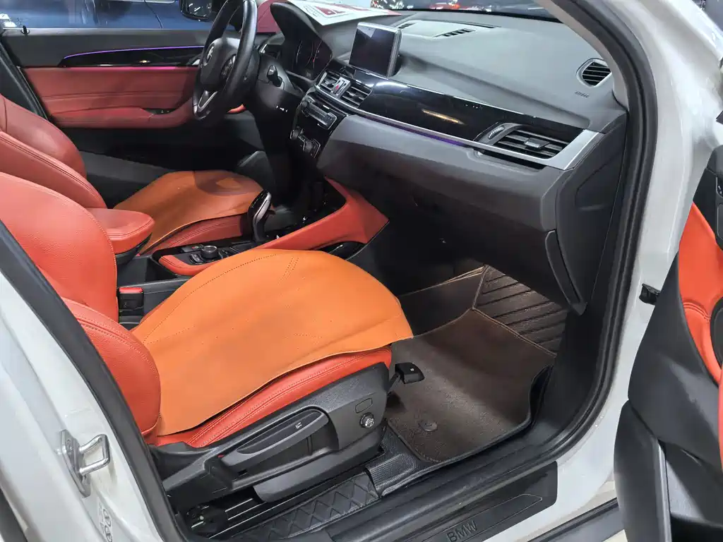 BMW X2 2019 — фото 11